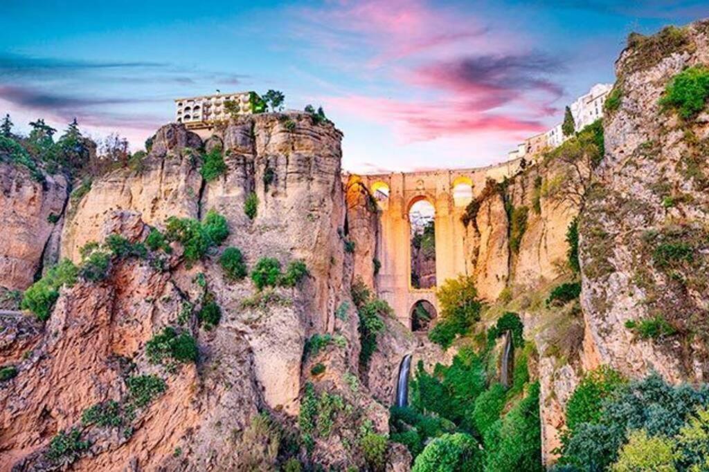 Casa La Puerta De Ronda Διαμέρισμα Cuevas del Becerro Εξωτερικό φωτογραφία